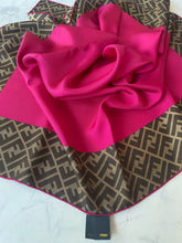 Fendi İpek Eşarp 90x90